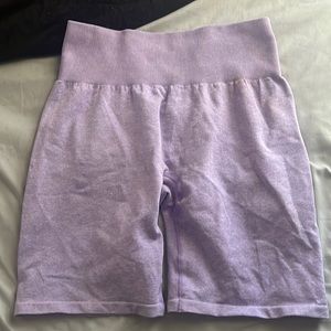 Nvgtn butt scrunch shorts